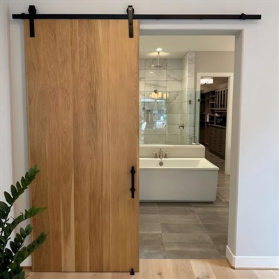 Porte de grange creuse